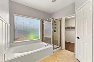 5526 Walnut Glen Ln, Rosenberg, TX 77471 - Photo 16