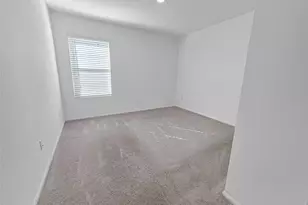 9518 Brookside Point Dr, Baytown, TX 77521 - Photo 12