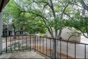 10811 Richmond Ave, Houston, TX 77042 - Photo 12