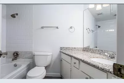10811 Richmond Avenue #109, Houston, TX 77042 - Photo 10
