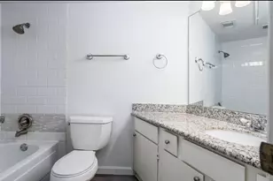 10811 Richmond Ave, Houston, TX 77042 - Photo 10