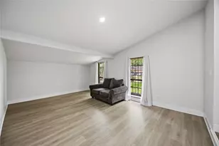 15807 Danford Dr, Houston, TX 77053 - Photo 2