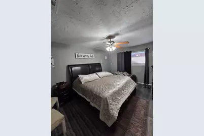 17706 Heritage Creek Drive, Webster, TX 77598 - Photo 12