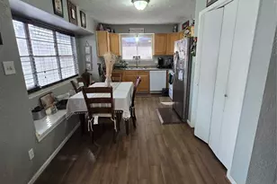 17706 Heritage Creek Dr, Webster, TX 77598 - Photo 16