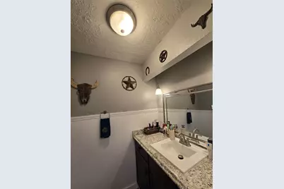 17706 Heritage Creek Drive, Webster, TX 77598 - Photo 8