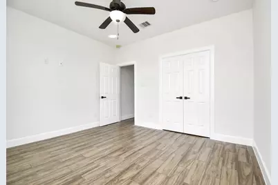 643 Lone Star Trail, Angleton, TX 77515 - Photo 30