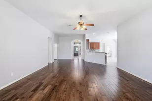 7014 Kendall Lake Ct, Richmond, TX 77407 - Photo 6