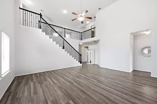 10402 Matterhorn Dr, Rosharon, TX 77583 - Photo 6