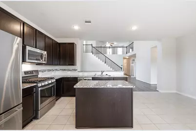 10402 Matterhorn Drive, Rosharon, TX 77583 - Photo 12