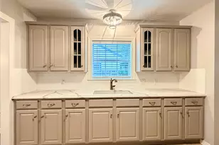8234 Bonner Dr, Houston, TX 77017 - Photo 8