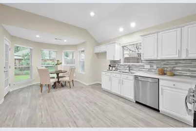 43 Wrens Song Place, The Woodlands, TX 77382 - Photo 16