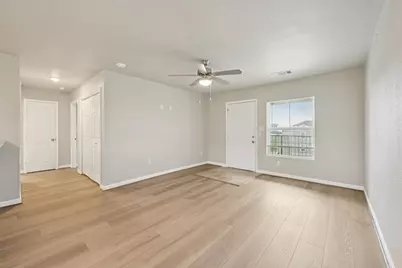 274 Plez Morgan Drive #F, Montgomery, TX 77356 - Photo 4