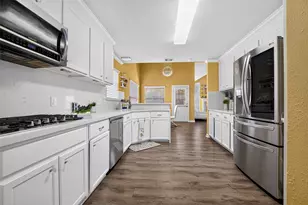 4506 Osage Dr, Baytown, TX 77521 - Photo 12