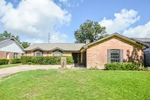 7222 Pella Dr, Houston, TX 77036 - Photo 1