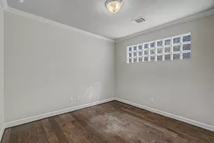 829 W 20th St, Houston, TX 77008 - Photo 16