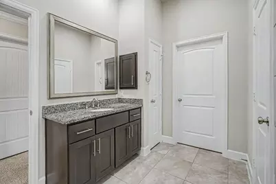 829 W 20th Street, Houston, TX 77008 - Photo 36