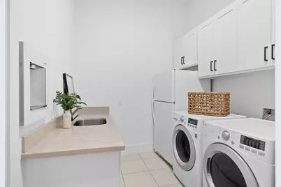 4704 Willow Street, Bellaire, TX 77401 - Photo 44