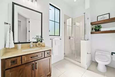 4704 Willow Street, Bellaire, TX 77401 - Photo 22