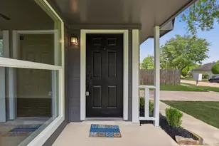 13747 Vickston Ln, Houston, TX 77014 - Photo 6
