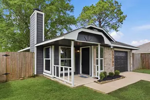 13747 Vickston Ln, Houston, TX 77014 - Photo 4