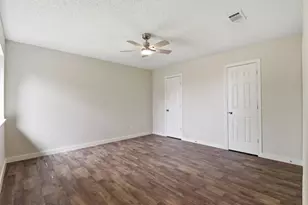 13747 Vickston Ln, Houston, TX 77014 - Photo 22