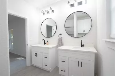 502 Tall Timber Drive, West Columbia, TX 77486 - Photo 12
