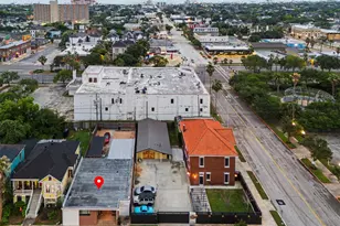 2219 Sealy St, Galveston, TX 77550 - Photo 6