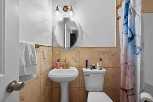 2219 Sealy St, Galveston, TX 77550 - Photo 32
