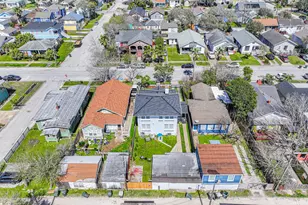 3519 Ave R 1/2, Galveston, TX 77550 - Photo 44