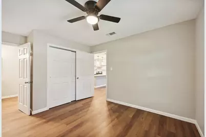 317 Redwood Street, Lake Jackson, TX 77566 - Photo 20