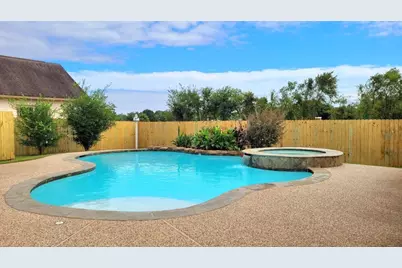 2111 Paintbrush Avenue, League City, TX 77573 - Photo 2