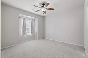 126 E Cove View Trail, The Woodlands, TX 77389 - Photo 34