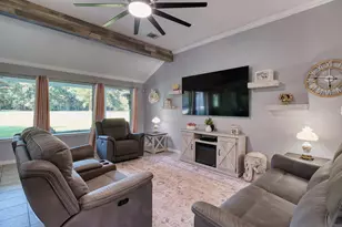 17282 Northcrest Cir, New Caney, TX 77357 - Photo 6