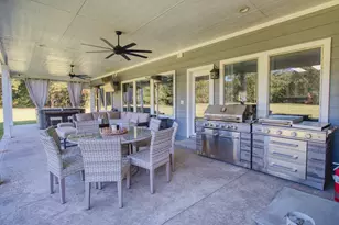 17282 Northcrest Cir, New Caney, TX 77357 - Photo 32