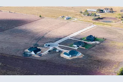 103 Country View Lane, Schulenburg, TX 78956 - Photo 2