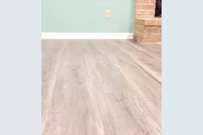8615 Belle Park Drive, Houston, TX 77099 - Photo 14