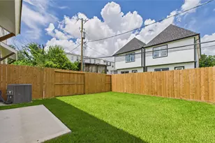 6734 Lozier St, Houston, TX 77021 - Photo 4