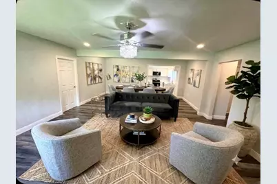 1607 W Houston Drive, La Marque, TX 77568 - Photo 14