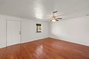 14968 Fm 1696 Rd, Bedias, TX 77831 - Photo 8