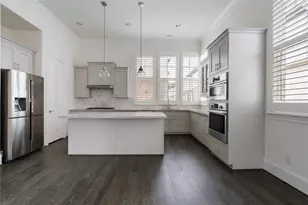 2613 Maxroy St, Houston, TX 77007 - Photo 6