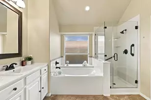 2929 Meridian Bay Ln, Dickinson, TX 77539 - Photo 24