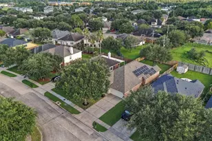 2929 Meridian Bay Ln, Dickinson, TX 77539 - Photo 46