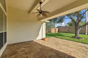 2929 Meridian Bay Ln, Dickinson, TX 77539 - Photo 38
