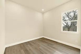 704 Savonna, Houston, TX 77076 - Photo 14