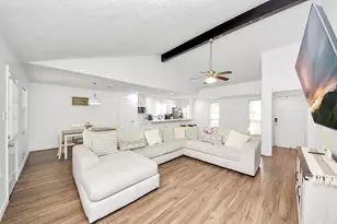 11019 Sageberry Dr, Houston, TX 77089 - Photo 8