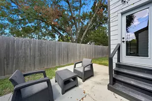 2006 Woodland Springs St, Houston, TX 77077 - Photo 36