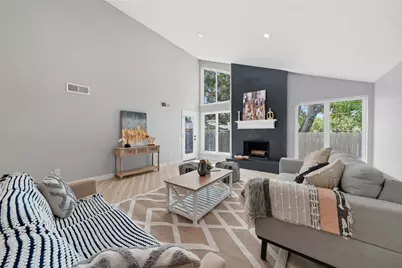 2006 Woodland Springs Street, Houston, TX 77077 - Photo 8