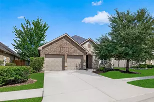 8155 Laughing Falcon Trail, Conroe, TX 77385 - Photo 2