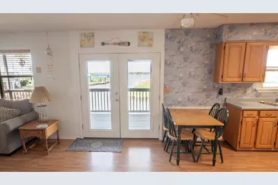 1304 County Road 202, Sargent, TX 77414 - Photo 14
