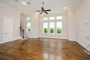 2212 Stuart St, Houston, TX 77004 - Photo 10